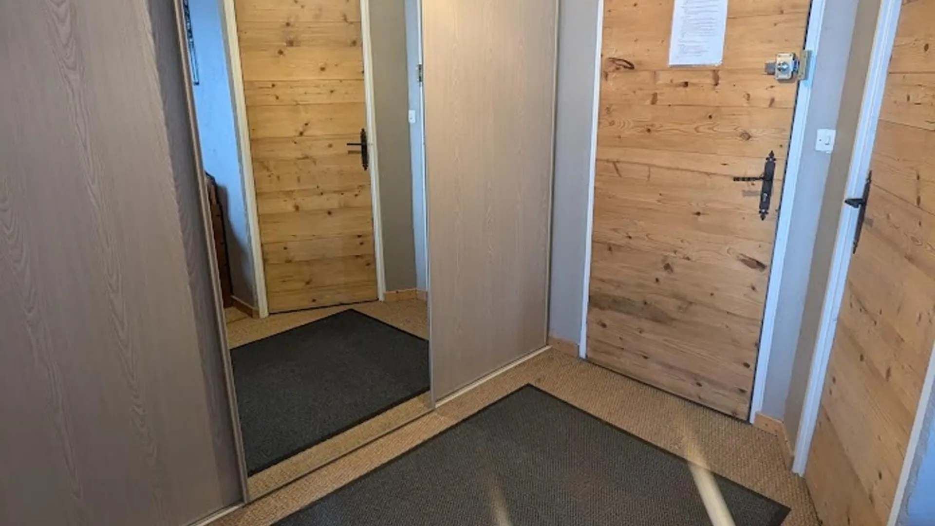 Apartment Ferienwohnung 3 Pieces Au Pied Des Pistes, 7 Pers, Balcon, Cuisine Equipee - Fr-1-557-137 Les Adrets
